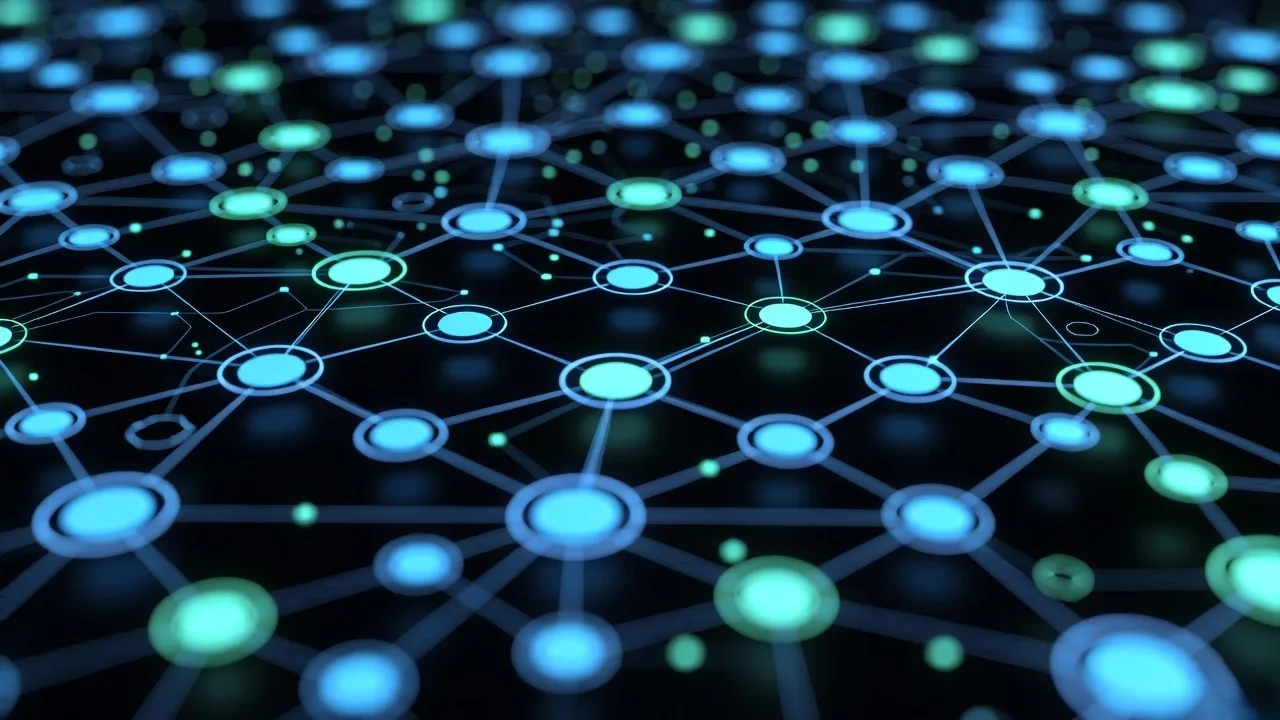 Beyond Phones and Paper: How Modern Technology Solves Communication Gaps in U.S. Fleets